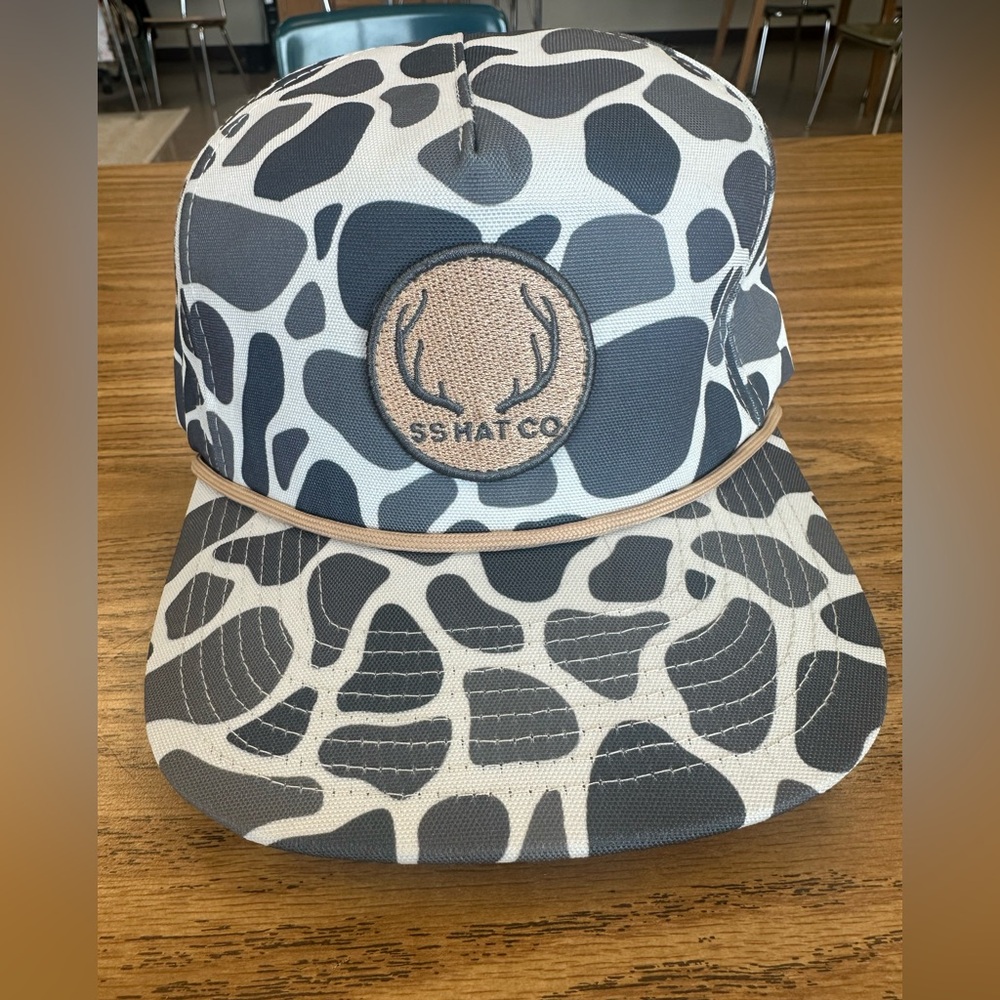 SS Hat Co Gray & Cream Patterned Men's Hat